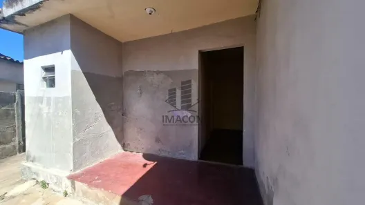 Casa com 1 Quarto para alugar, 45m² no Industrial, Contagem