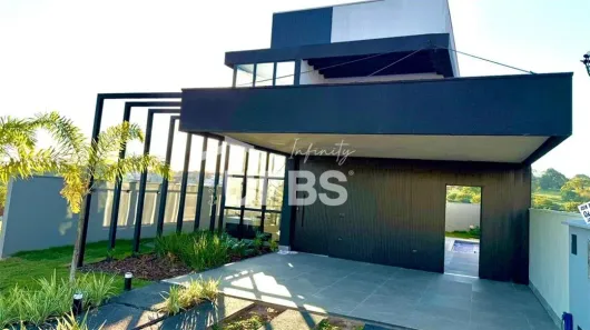 Casa de Condomínio com 3 Quartos à venda, 210m² no Jardins Parma, Senador Canedo