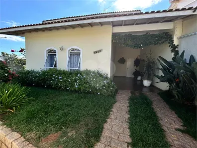 Sobrado com 4 Quartos à venda, 260m² no Parque Nova Suíça, Valinhos