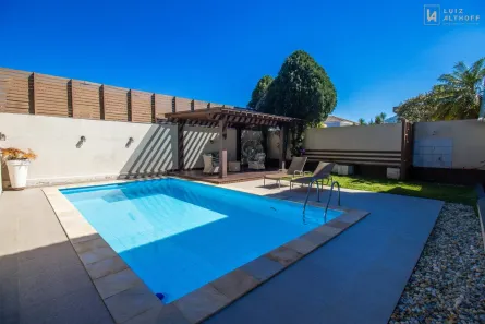 Casa com 6 Quartos à venda, 450m² no Itacorubi, Florianópolis