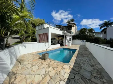 Casa de Condomínio com 3 Quartos para alugar, 150m² no Parque Residencial Itapeti, Mogi das Cruzes