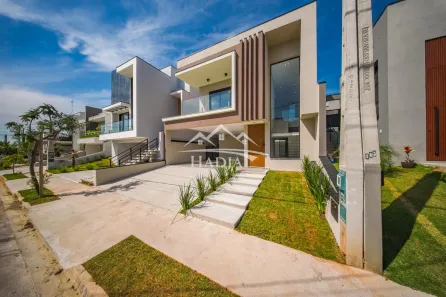 Casa com 3 Quartos à venda, 240m² no Loteamento Reserva Ermida, Jundiaí