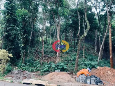 Lote/Terreno à venda, 1774m² no Arujázinho I, II e III, Arujá