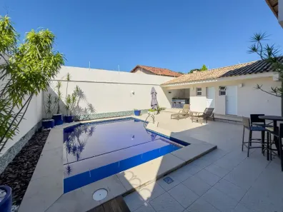 Casa com 4 Quartos à venda, 353m² no Mata da Praia, Vitória