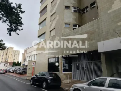 Apartamento com 3 Quartos para alugar, 202m² no Centro, Araraquara