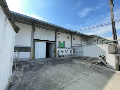 Galpão/Depósito/Armazém para alugar, 600m² no Hauer, Curitiba