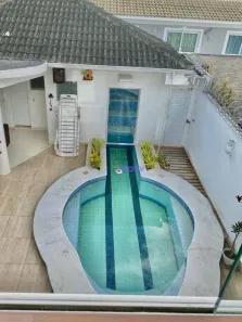 Casa com 4 Quartos à venda, 256m² no Camboinhas, Niterói