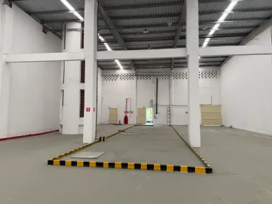 Galpão/Depósito/Armazém para alugar, 1580m² no , Simões Filho