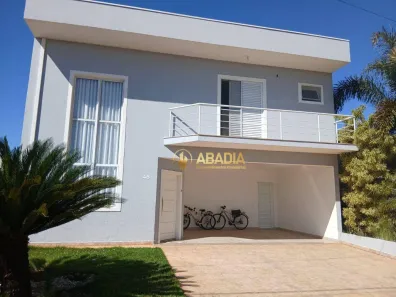 Casa de Condomínio com 3 Quartos à venda, 220m² no Cascata, Paulínia
