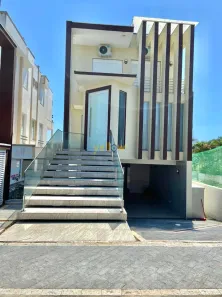 Casa de Condomínio com 5 Quartos à venda, 400m² no Parque Residencial Itapeti, Mogi das Cruzes