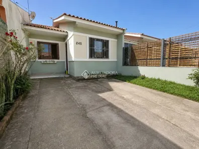 Casa com 3 Quartos para alugar, 80m² no Hípica, Porto Alegre