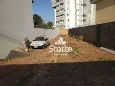 Lote/Terreno à venda, 311m² no Presidente Roosevelt, Uberlândia