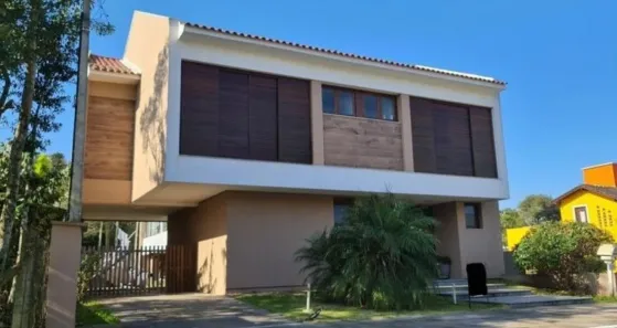 Casa de Condomínio com 5 Quartos à venda, 390m² no São Lucas, Viamão