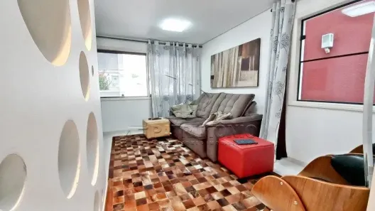 Sobrado com 3 Quartos à venda, 338m² no Jardim Karolyne, Votorantim