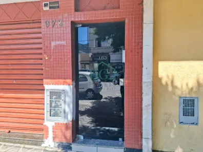 Apartamento com 2 Quartos para alugar, 50m² no Centro, Poços de Caldas
