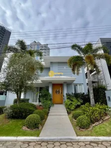 Casa de Condomínio com 4 Quartos à venda, 660m² no Dom Bosco, Itajaí