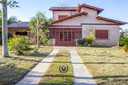 Casa com 2 Quartos à venda, 180m² no Torres, Torres