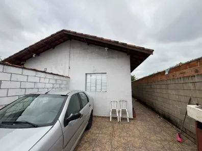 Casa com 2 Quartos à venda, 75m² no Jardim Magalhães, Itanhaém