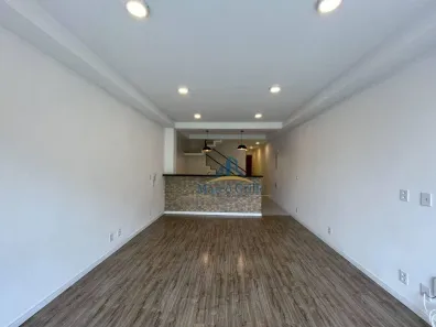 Casa de Condomínio com 2 Quartos para alugar, 100m² no Itaipava, Petrópolis