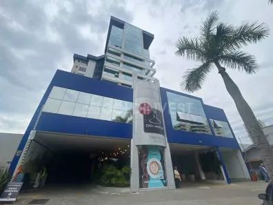 Sala Comercial para alugar, 71m² no Centro I, Brusque