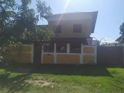 Casa com 6 Quartos à venda, 250m² no Pontinha, Araruama