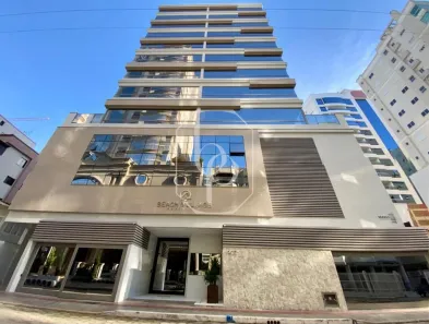 Apartamento com 4 Quartos à venda, 198m² no Meia Praia, Itapema