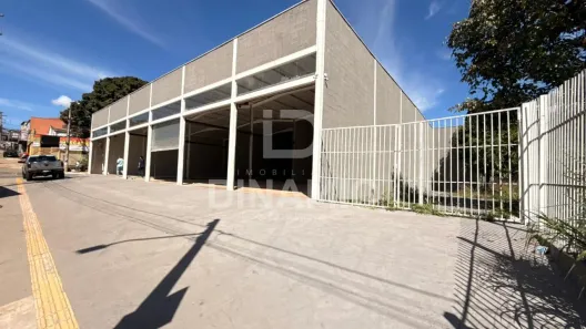 Galpão/Depósito/Armazém para alugar, 1400m² no Vila Bandeirantes, Goiânia