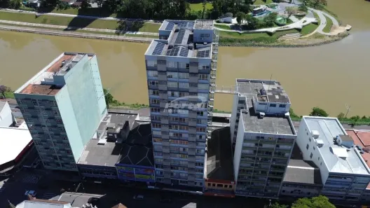 Sala Comercial à venda, 32m² no Centro, Blumenau