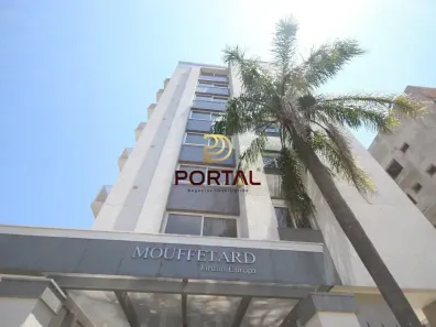 Apartamento com 3 Quartos à venda, 84m² no Vila Ipiranga, Porto Alegre