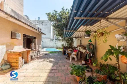 Casa com 3 Quartos à venda, 312m² no Santa Cecília, Porto Alegre