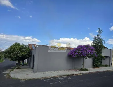 Casa com 4 Quartos à venda, 196m² no Josa Bernardino I, Uberaba