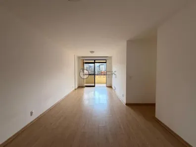 Apartamento com 3 Quartos para venda ou aluguel, 92m² no Alto, Teresópolis