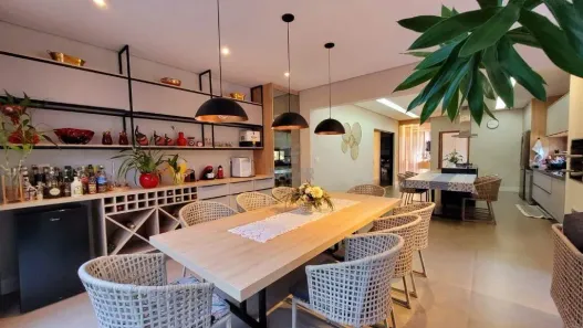 Casa de Condomínio com 3 Quartos à venda, 270m² no Swiss Park, Campinas