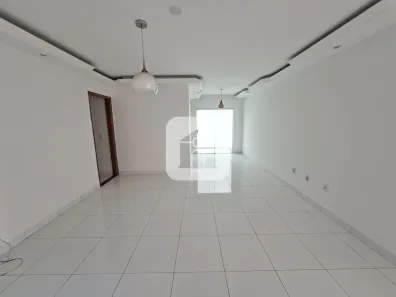Casa com 3 Quartos para alugar, 150m² no Cidade Jardim, Uberlândia