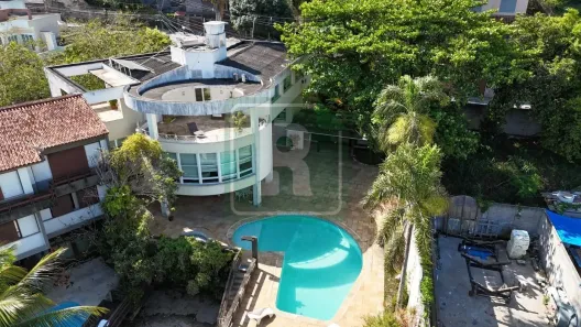 Casa de Condomínio com 4 Quartos à venda, 468m² no São Francisco, Niterói
