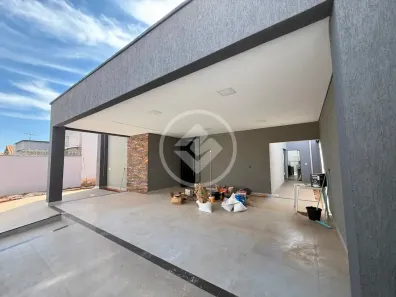 Casa com 3 Quartos à venda, 360m² no , Hidrolândia