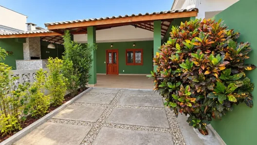Casa com 4 Quartos à venda, 300m² no Lagoa, Macaé
