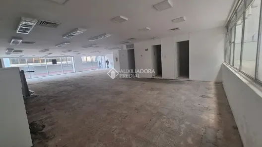 Sala Comercial à venda, 230m² no Centro Histórico, Porto Alegre