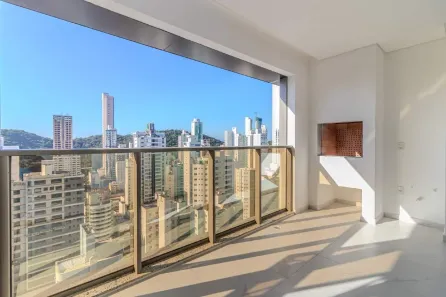 Apartamento com 4 Quartos à venda, 157m² no Pioneiros, Balneário Camboriú