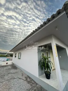 Casa com 3 Quartos à venda, 170m² no Centro, Guabiruba
