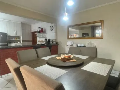 Casa com 3 Quartos à venda, 180m² no Parque Guarani, Várzea Paulista