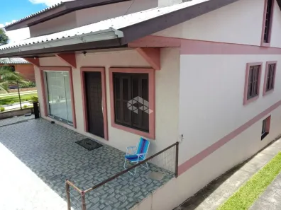 Casa com 3 Quartos à venda, 257m² no Jardim Iracema, Caxias do Sul