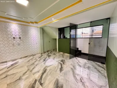 Casa com 3 Quartos para alugar, 150m² no Santa Maria, Brasília