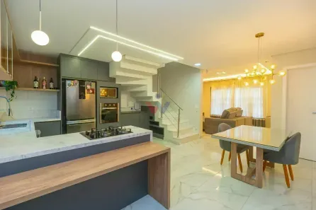 Casa de Condomínio com 4 Quartos à venda, 122m² no Boqueirão, Curitiba
