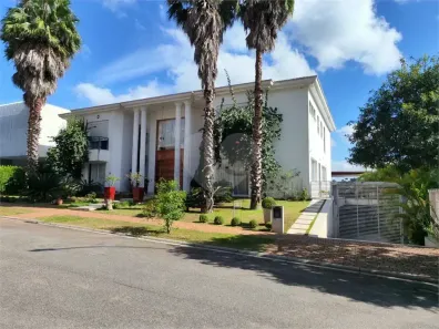 Casa com 7 Quartos para venda ou aluguel, 887m² no Alphaville, Santana de Parnaíba