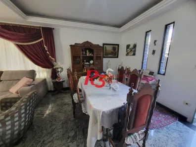 Sobrado com 4 Quartos à venda, 166m² no Embaré, Santos