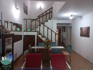 Sobrado com 4 Quartos para alugar, 264m² no Jardim Irajá, Ribeirão Preto