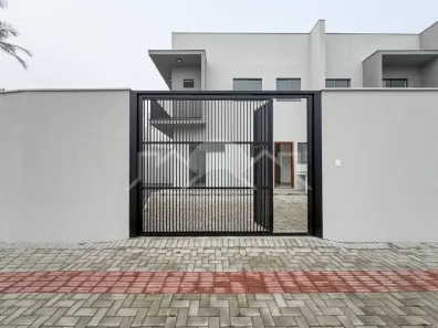Sobrado com 3 Quartos à venda, 87m² no Petrópolis, Joinville