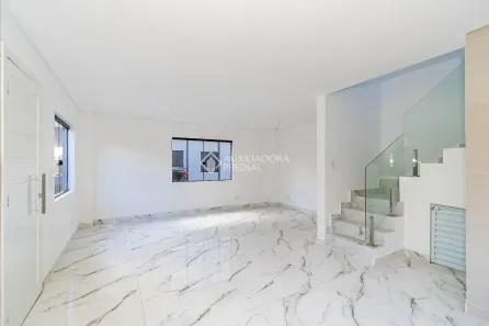 Sobrado com 3 Quartos à venda, 90m² no Guabirotuba, Curitiba