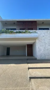 Casa de Condomínio com 4 Quartos à venda, 261m² no Jardins Capri, Senador Canedo